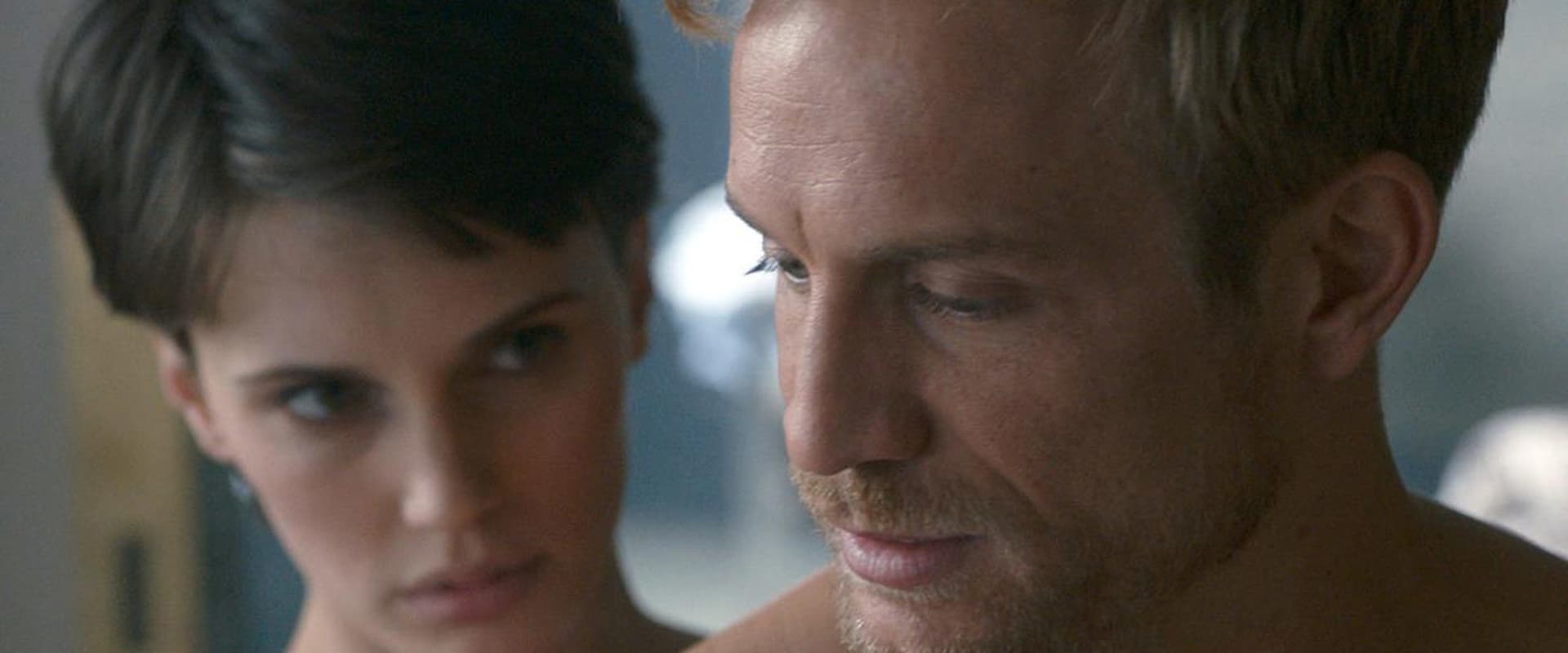 دانلود فیلم Double Lover 2017 (عاشق دوگانه 2017) بدون سانسور با زیرنویس فارسی