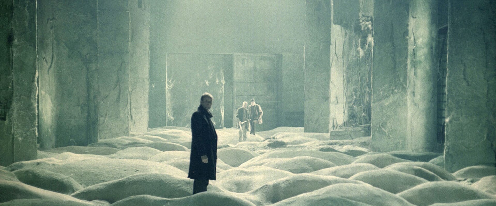 دانلود فیلم Stalker 1979 (استاکر 1979) بدون سانسور با زیرنویس فارسی