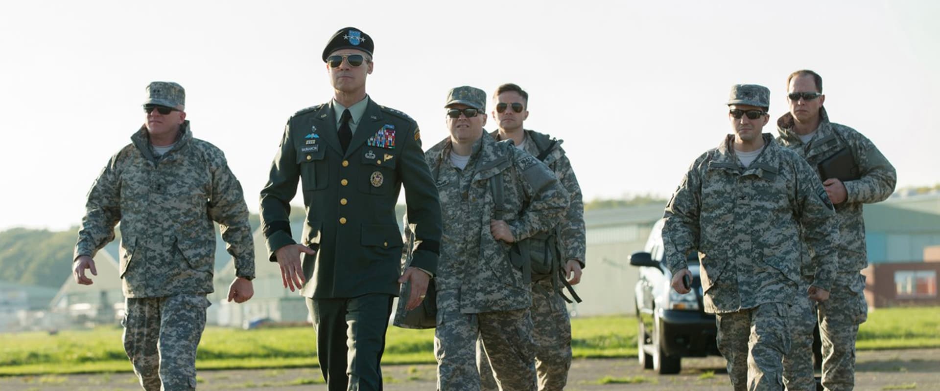 دانلود فیلم War Machine 2017 (ماشین جنگ 2017) بدون سانسور با زیرنویس فارسی