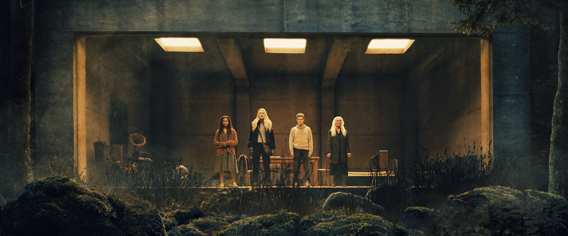 دانلود فیلم The Watchers 2024 (نگهبانان 2024) بدون سانسور با زیرنویس فارسی