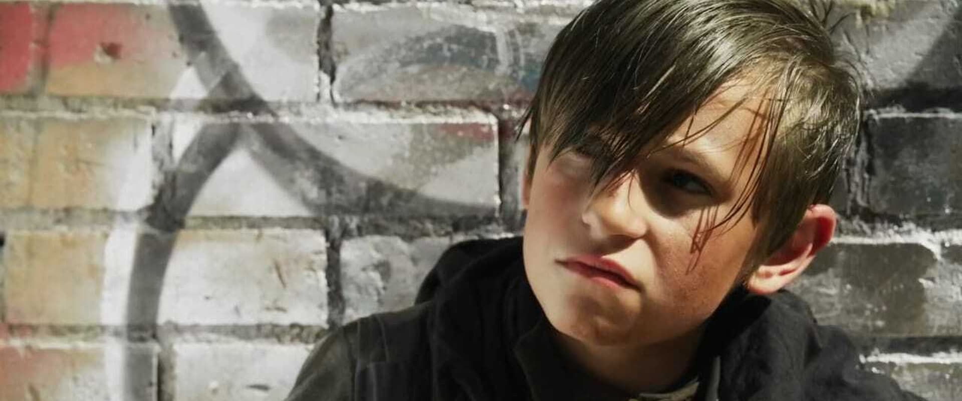 دانلود فیلم A Feral World 2020 (دنیای وحشی 2020) بدون سانسور با زیرنویس فارسی