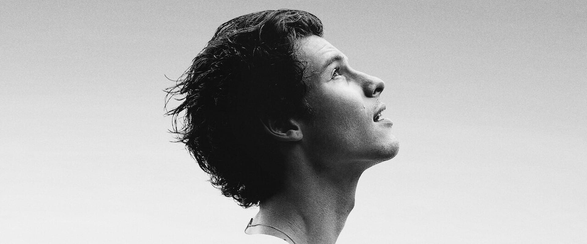 دانلود فیلم Shawn Mendes In Wonder 2020 (شاون مندز: در تعجب 2020) بدون سانسور با زیرنویس فارسی