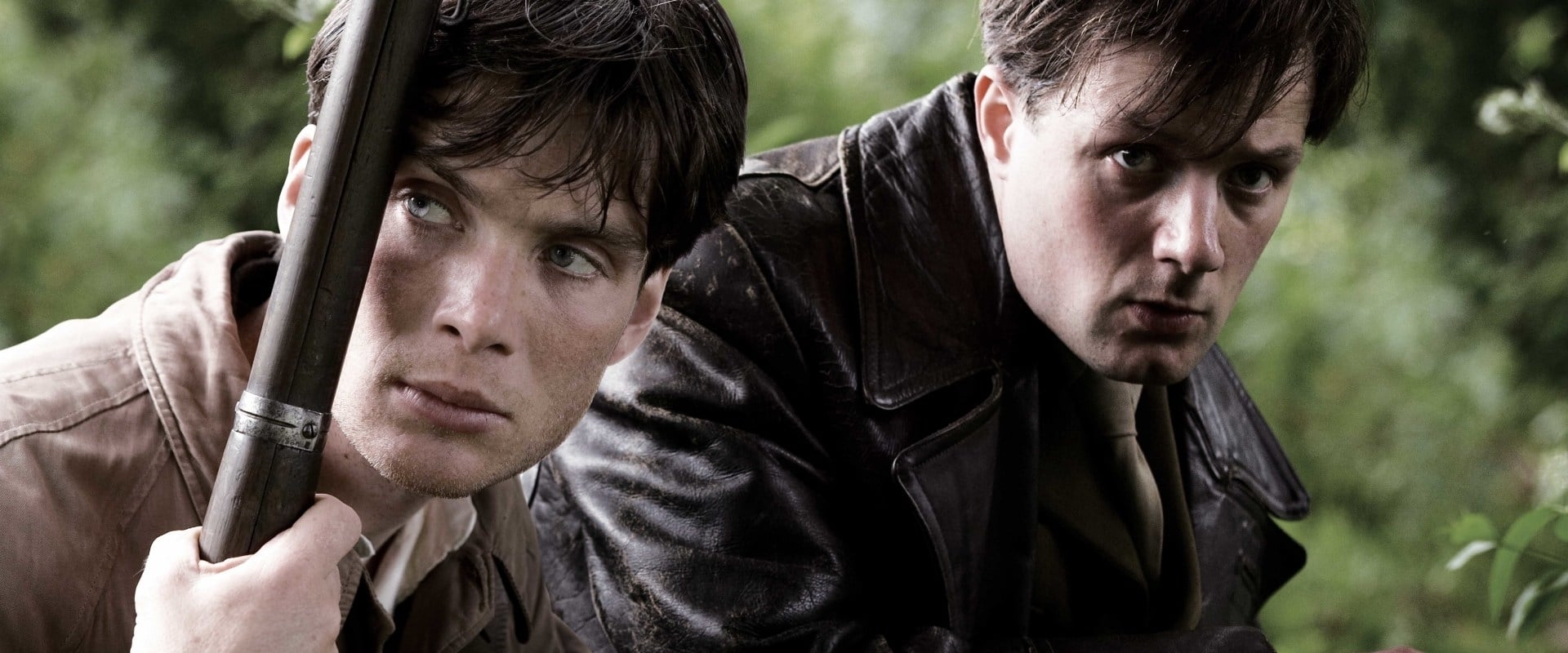 دانلود فیلم The Wind that Shakes the Barley 2006 (بادی که در مرغزار می وزد 2006) بدون سانسور با زیرنویس فارسی