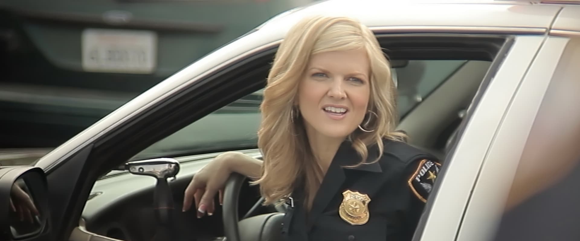 دانلود فیلم Wrong Cops 2013 (پلیس های اشتباه 2013) بدون سانسور با زیرنویس فارسی