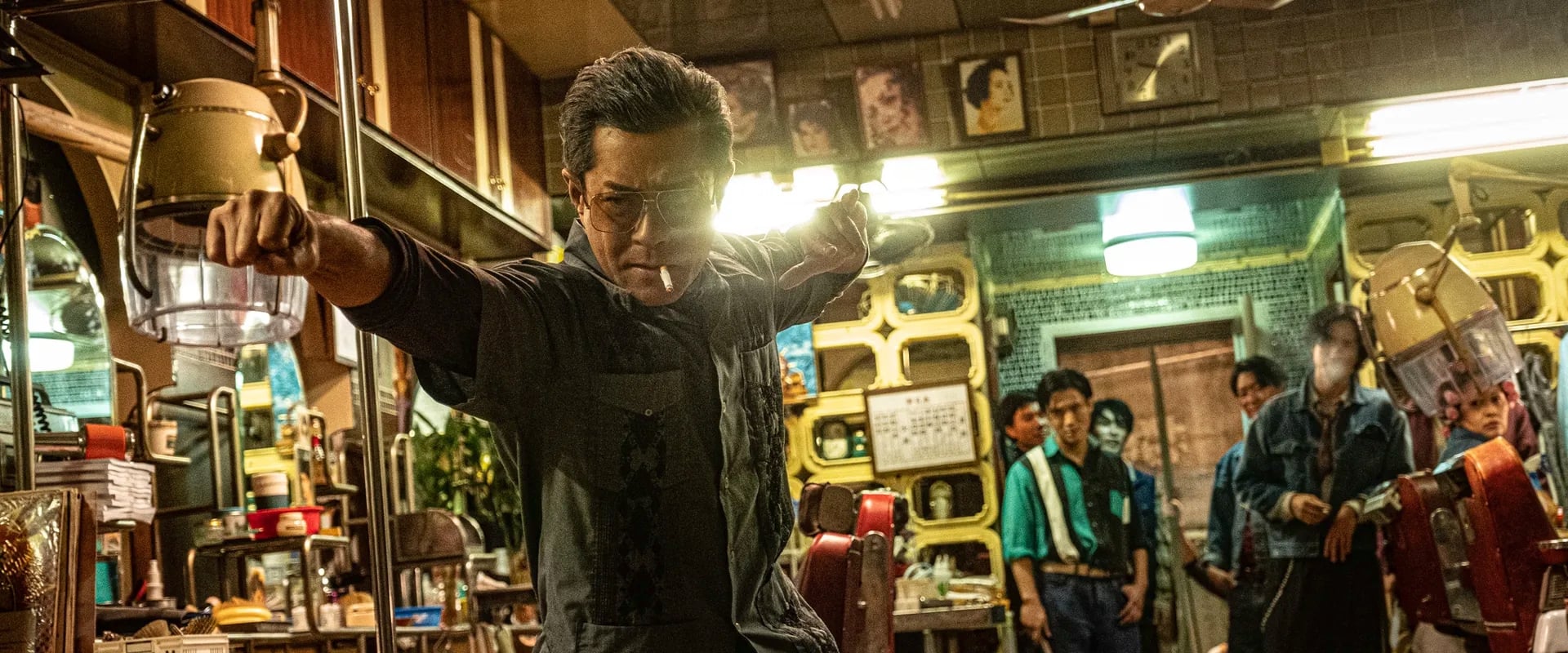 دانلود فیلم Twilight of the Warriors: Walled In 2024 (فیلم گرگ و میش جنگجویان: محصور 2024) بدون سانسور با زیرنویس فارسی