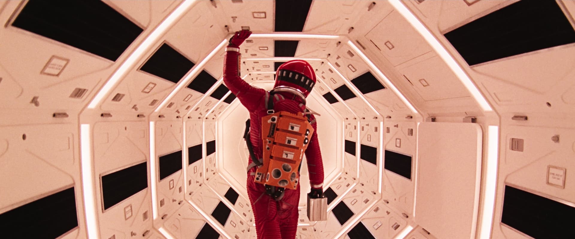 دانلود فیلم 2001 A Space Odyssey 1968 ( یک ادیسه فضایی  1968) بدون سانسور با زیرنویس فارسی
