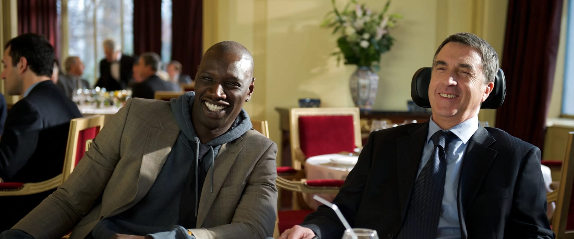 دانلود فیلم The Intouchables 2011 (دست‌نیافتنی‌ها 2011) بدون سانسور با زیرنویس فارسی