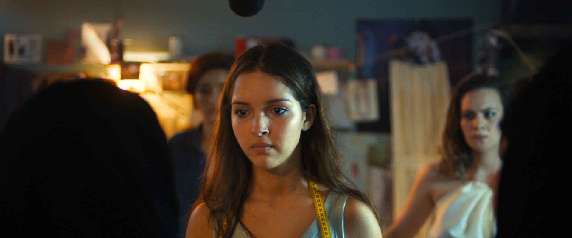 دانلود فیلم Papicha 2019 (دختر جذاب 2019) بدون سانسور با زیرنویس فارسی