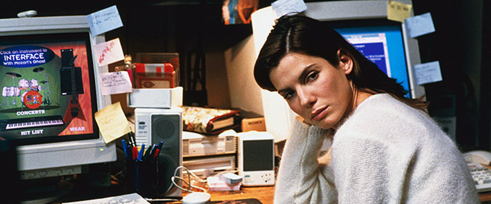 دانلود فیلم The Net 1995 (شبکه 1995) بدون سانسور با زیرنویس فارسی