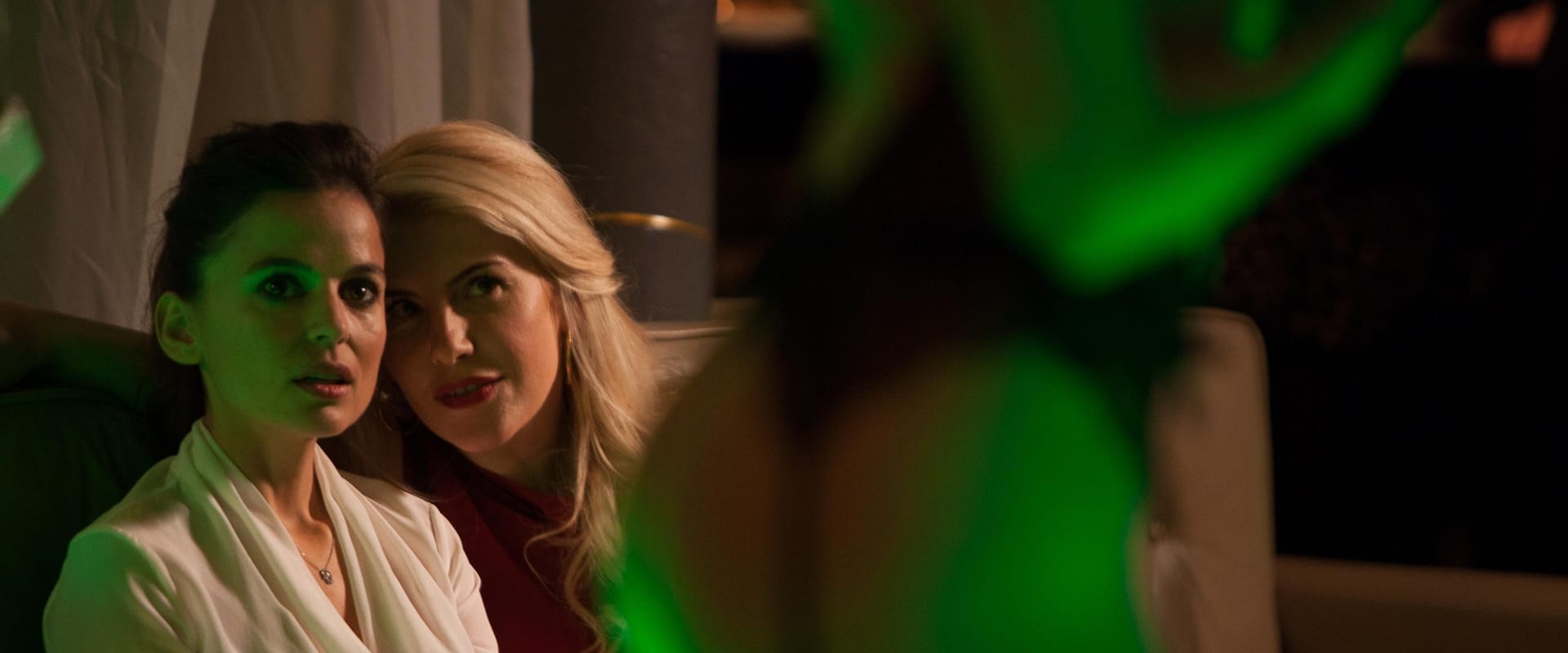 دانلود فیلم Swung 2015 (رابطه گروهی 2015) بدون سانسور با زیرنویس فارسی