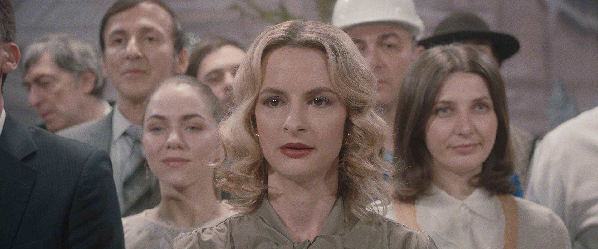 دانلود فیلم The New Year That Never Came 2024 (سال جدیدی که نیامد 2024) بدون سانسور با زیرنویس فارسی