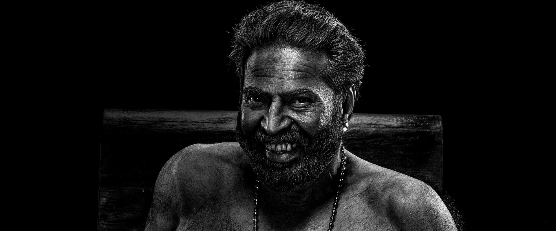 دانلود فیلم Bramayugam 2024 (عصر جنون 2024) بدون سانسور با زیرنویس فارسی