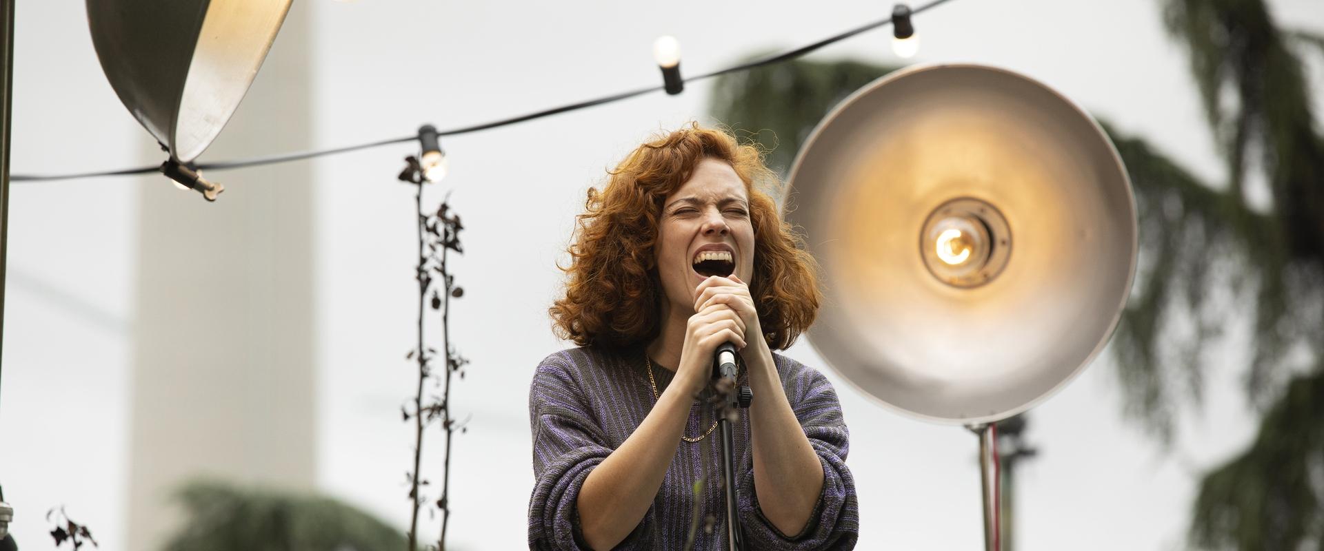 دانلود فیلم The Other Way Around 2024 (از زاویه‌ای دیگر 2024) بدون سانسور با زیرنویس فارسی