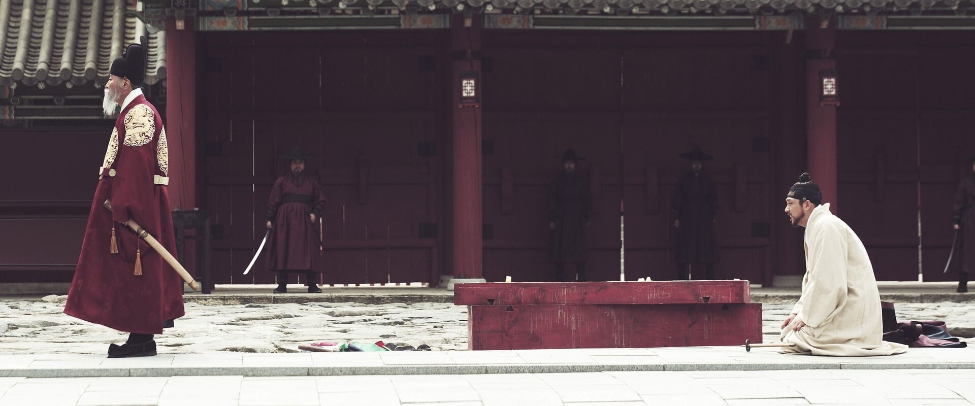 دانلود فیلم The Throne 2015 (تخت پادشاهی 2015) بدون سانسور با زیرنویس فارسی