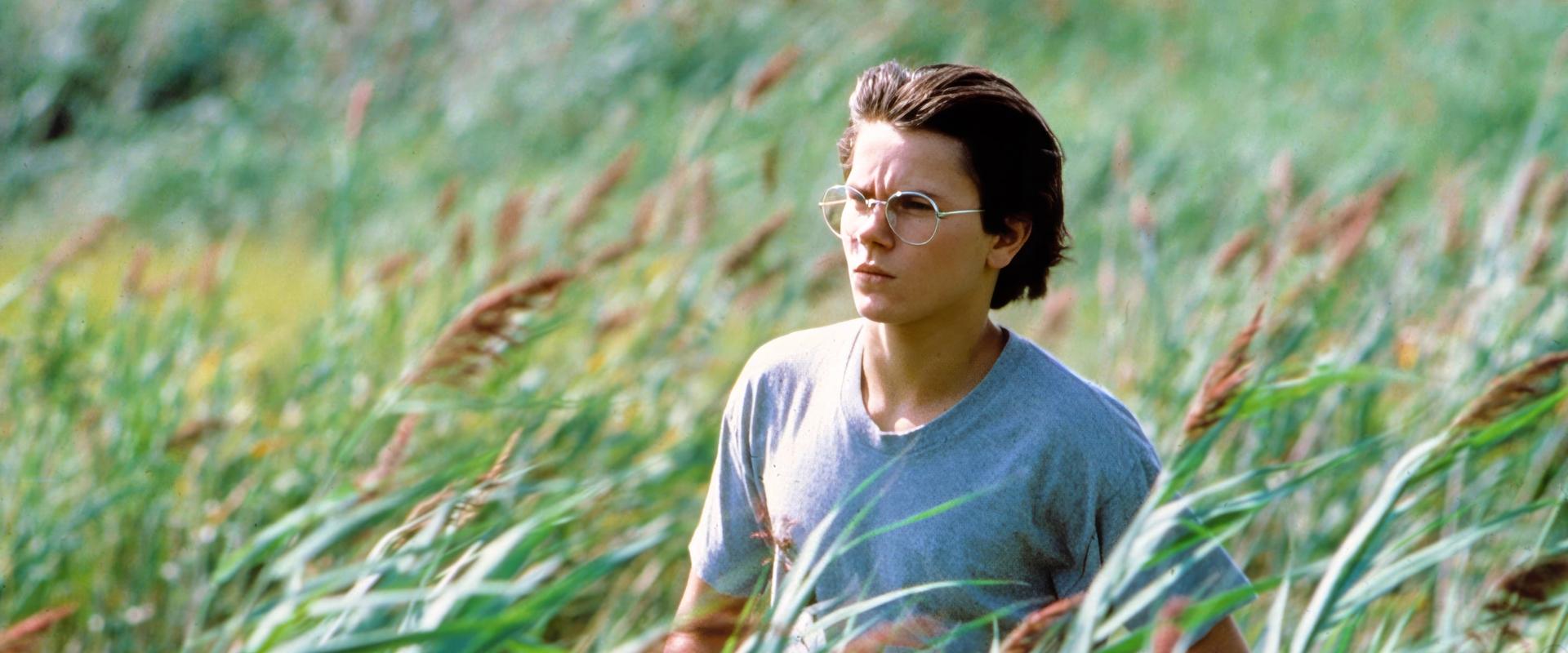 دانلود فیلم Running on Empty 1988 (ازنفس‌افتاده 1988) بدون سانسور با زیرنویس فارسی