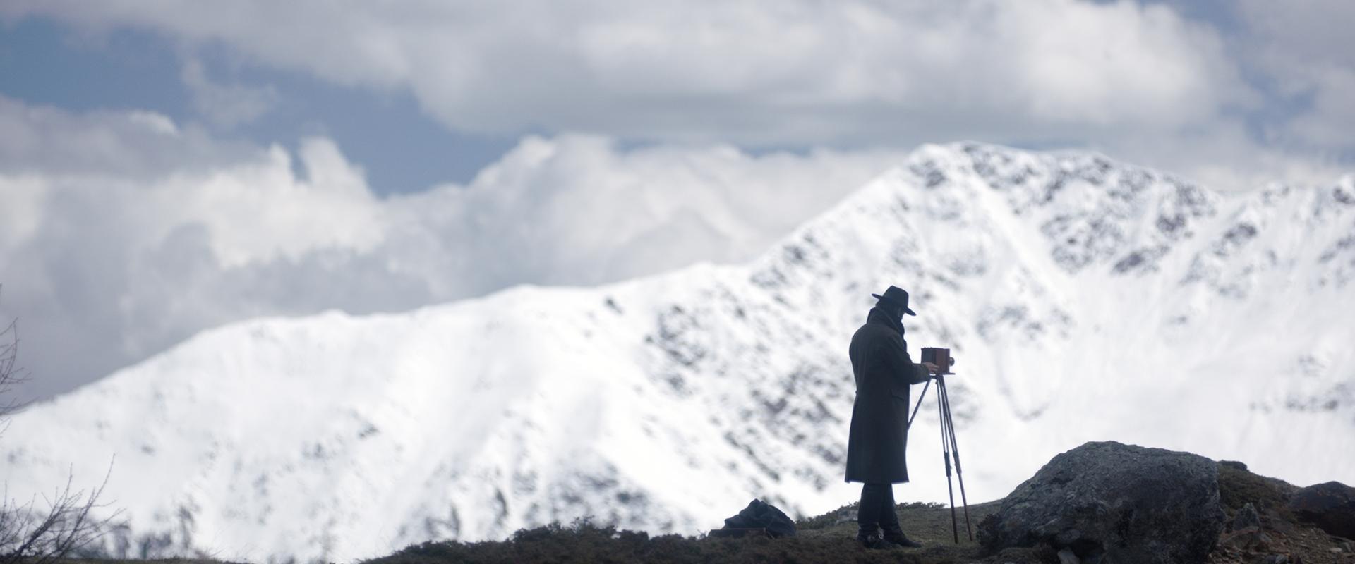 دانلود فیلم The Dark Valley 2014 (دره تاریک 2014) بدون سانسور با زیرنویس فارسی