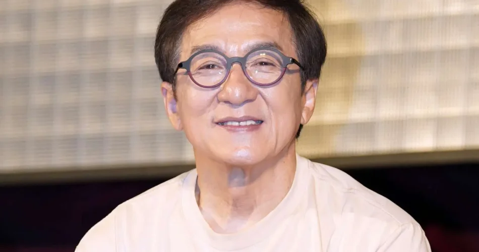 جکی چان در ۷۱ سالگی: هرگز از بدلکار استفاده نمی‌کنم؛ بدلکاری در جان و روح من است