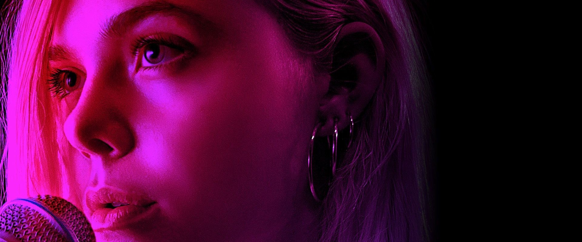 دانلود فیلم Teen Spirit 2018 (روح نوجوان 2018) بدون سانسور با زیرنویس فارسی