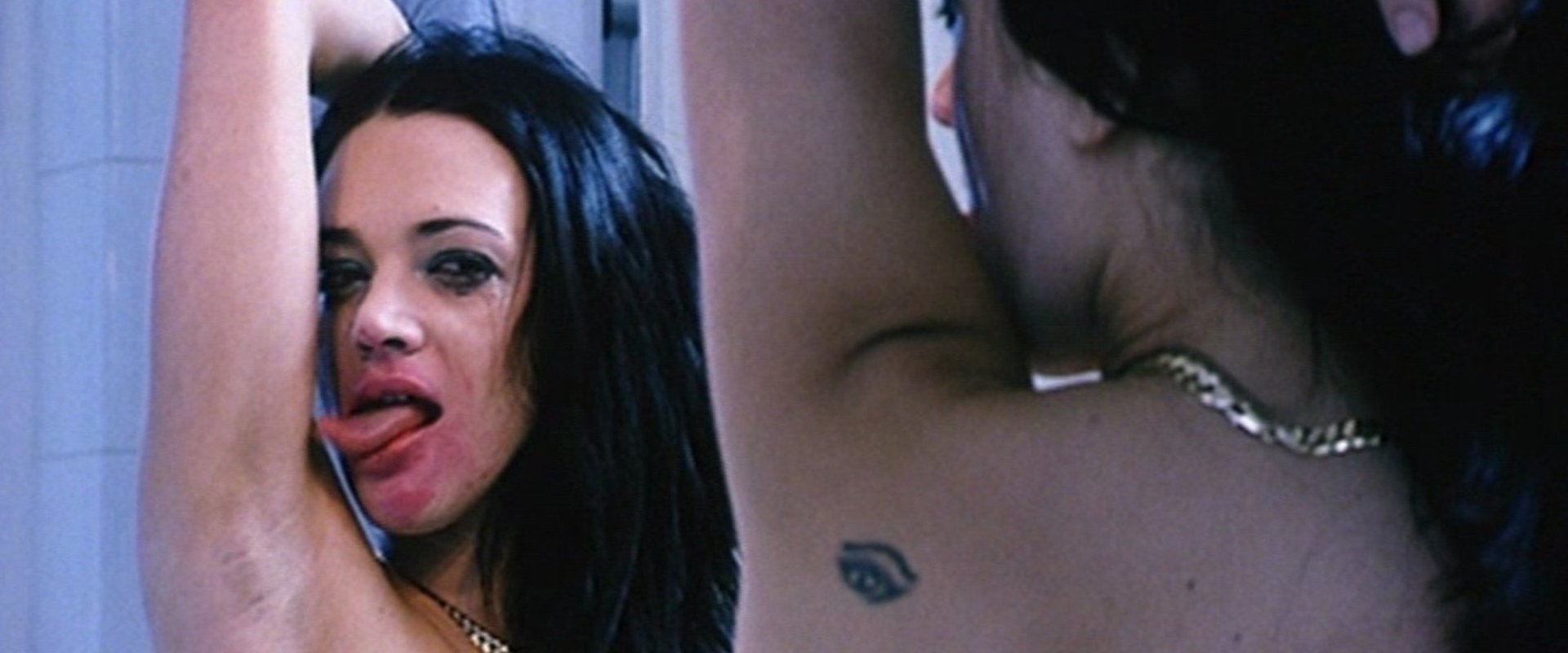 دانلود فیلم Scarlet Diva 2000 (اسکارلت دیوا 2000) بدون سانسور با زیرنویس فارسی