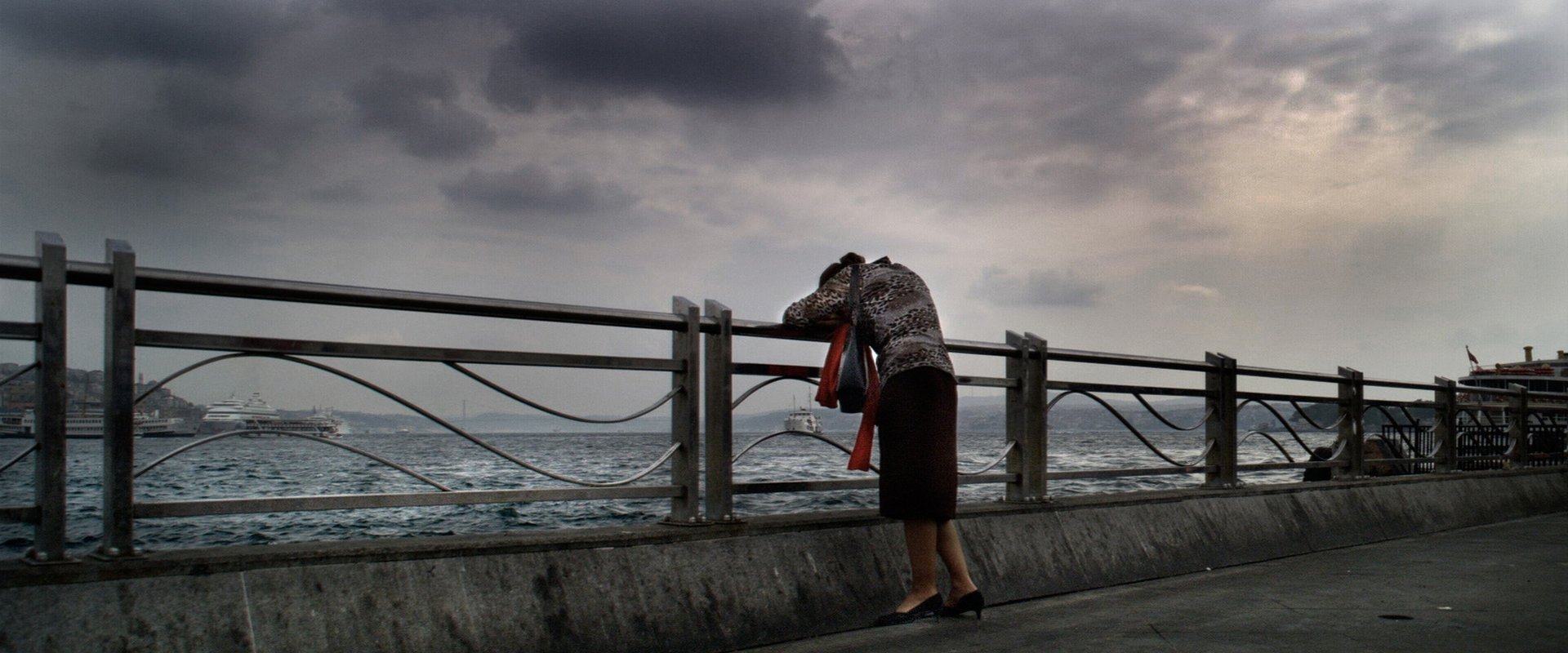 دانلود فیلم Three Monkeys 2008 (سه میمون 2008) بدون سانسور با زیرنویس فارسی