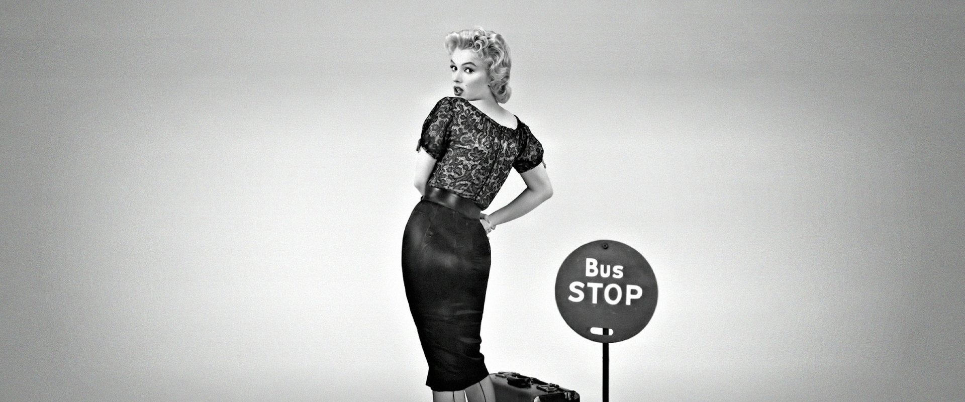 دانلود فیلم Bus Stop 1956 (ایستگاه اتوبوس 1956) بدون سانسور با زیرنویس فارسی