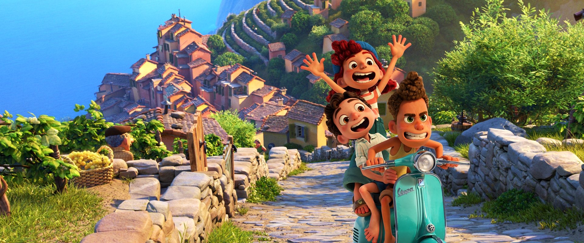 دانلود انیمیشن Luca 2021 (لوکا 2021) بدون سانسور با زیرنویس فارسی