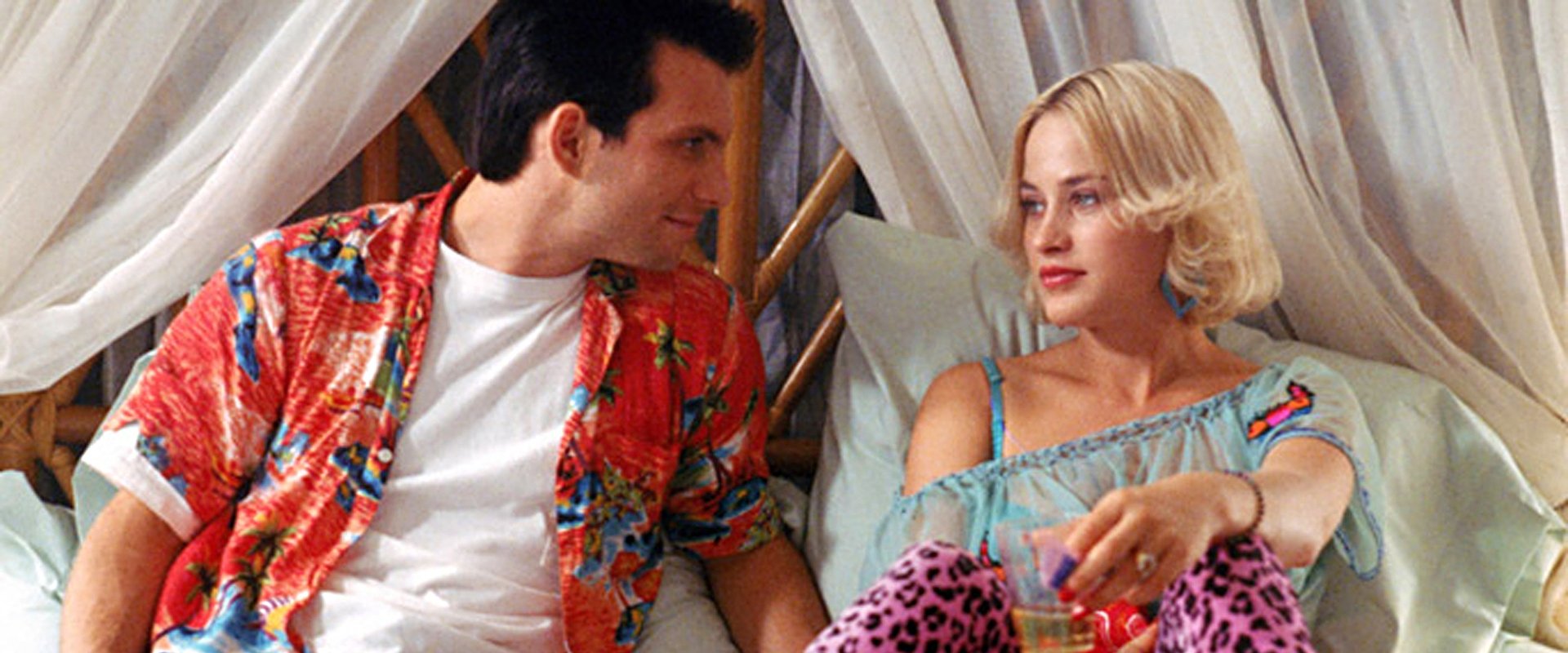 دانلود فیلم True Romance 1993 (عشق حقیقی 1993) بدون سانسور با زیرنویس فارسی