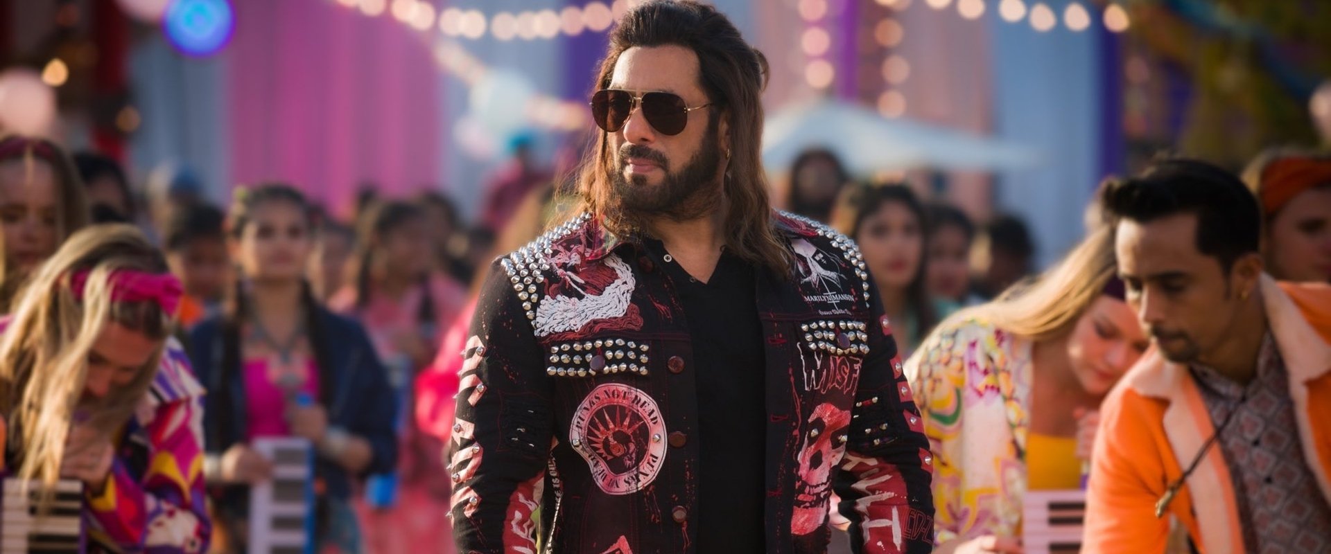 دانلود فیلم Kisi Ka Bhai Kisi Ki Jaan 2023 (برادر کسی عشق کسی 2023) بدون سانسور با زیرنویس فارسی