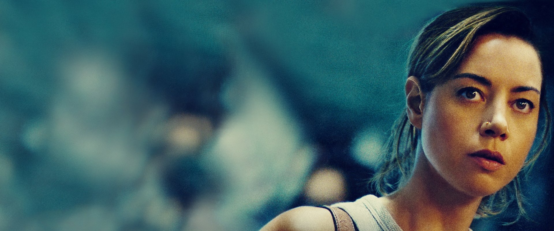 دانلود فیلم Emily the Criminal 2022 (امیلی جنایتکار 2022) بدون سانسور با زیرنویس فارسی