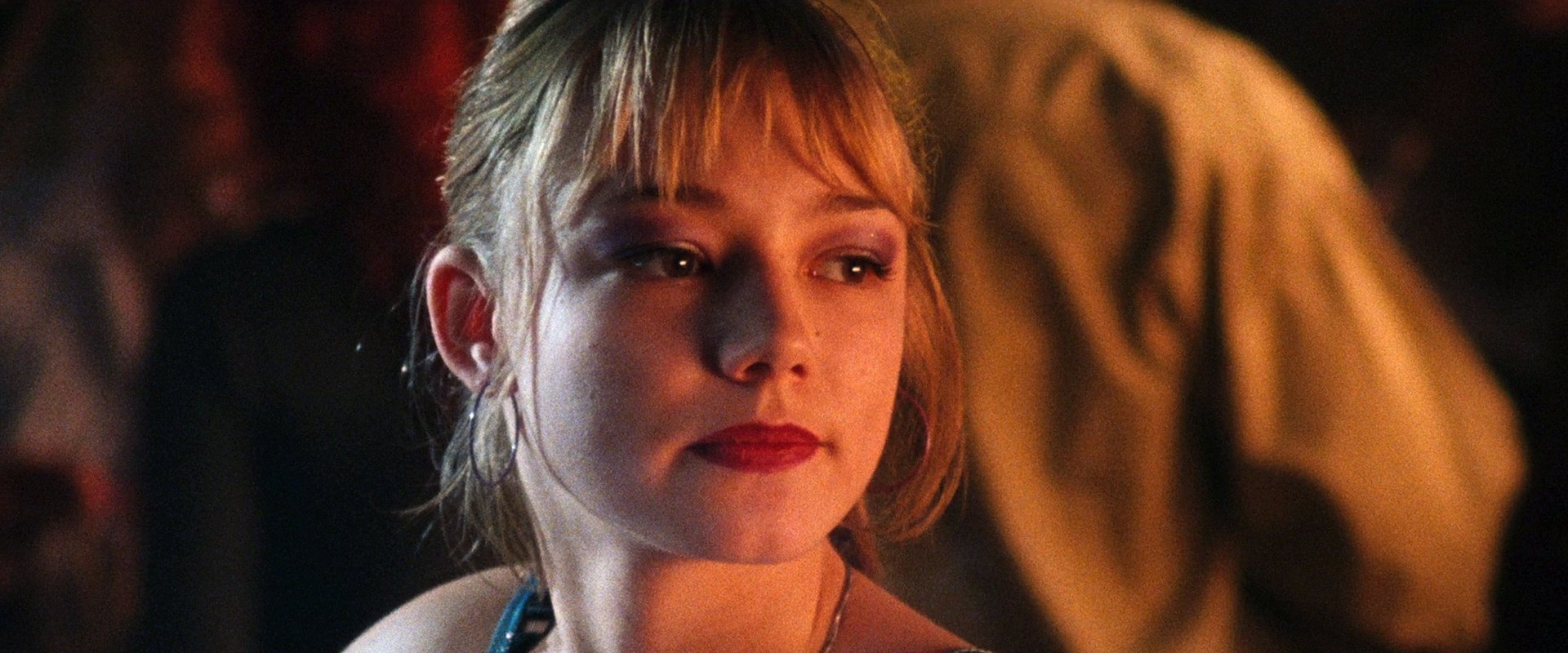 دانلود فیلم Lilya 4-Ever 2002 (لیلیا برای همیشه 2002) بدون سانسور با زیرنویس فارسی