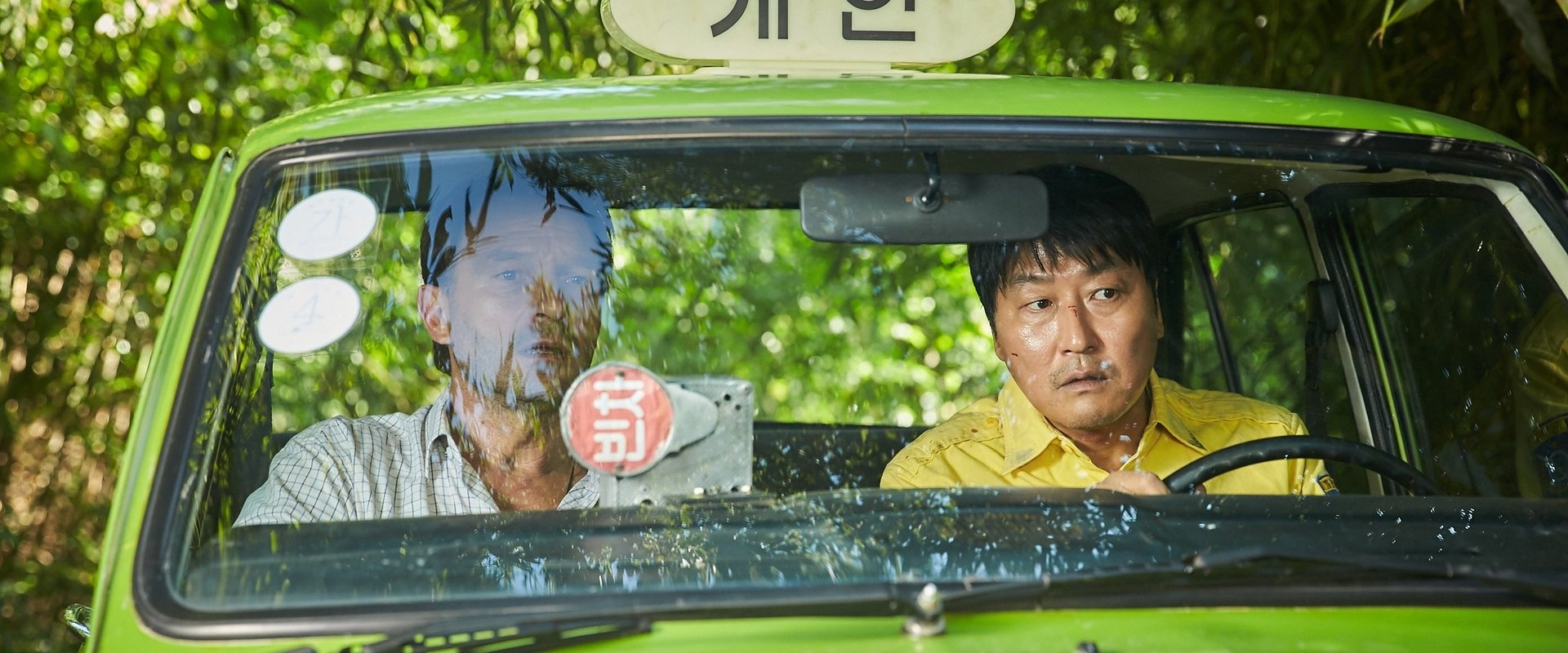 دانلود فیلم A Taxi Driver 2017 (راننده تاکسی 2017) بدون سانسور با زیرنویس فارسی