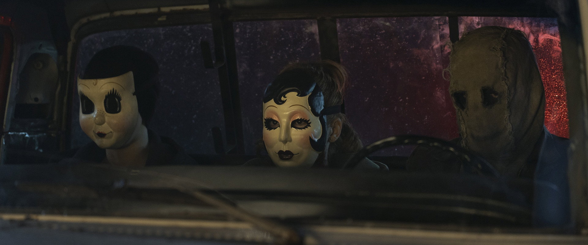 دانلود فیلم The Strangers: Chapter 3 2026 (غریبه‌ها:  بخش ۳ 2026) بدون سانسور با زیرنویس فارسی